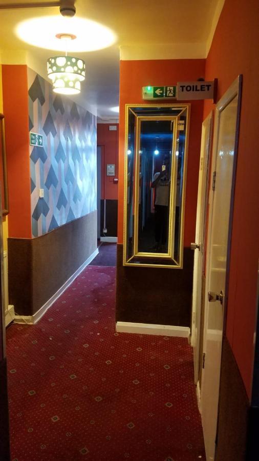 City View Hotel Roman Road London Bagian luar foto